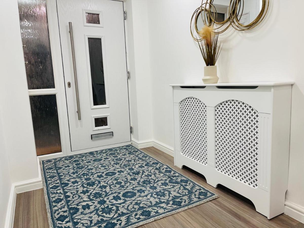 Riverside Premium En Suite Double Room E14 Лондон Екстер'єр фото